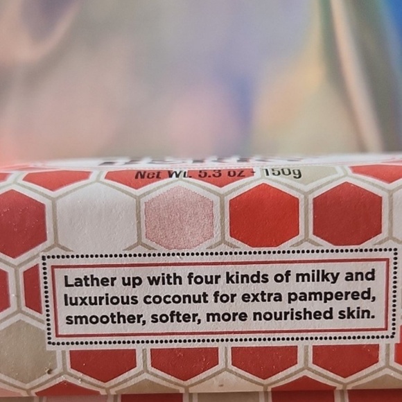 Perfectly Posh~Honey Berry~So Soapy bath bar ~New and Sealed - Picture 3 of 6